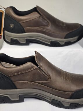 Ariat Men's Sz 9.5 Rockwood Slip-On Casual Shoes in distressed brown